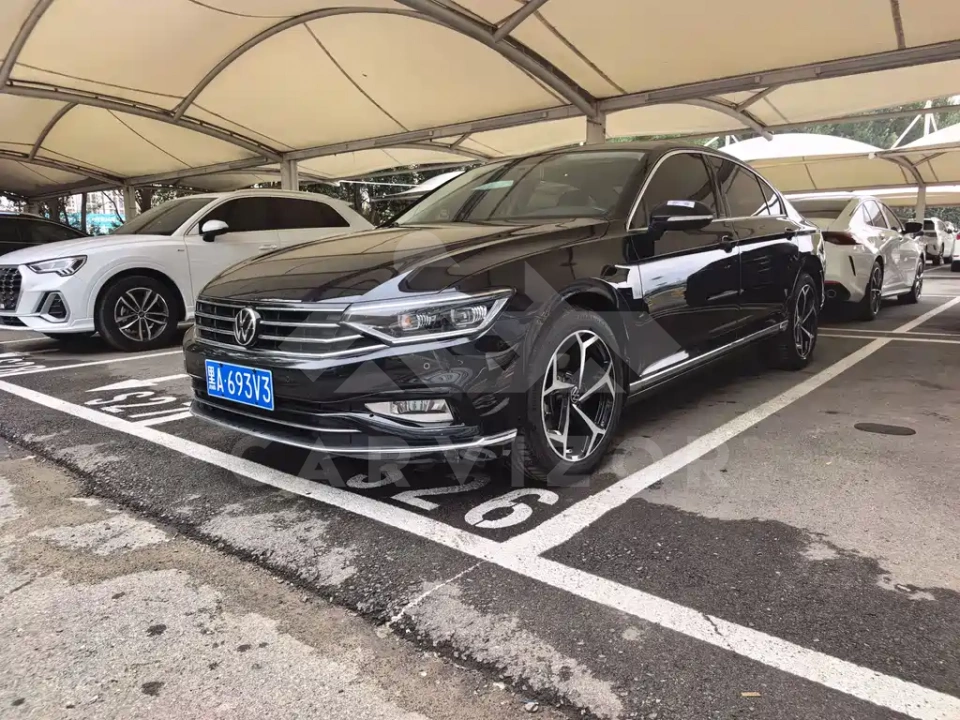 Volkswagen Magotan