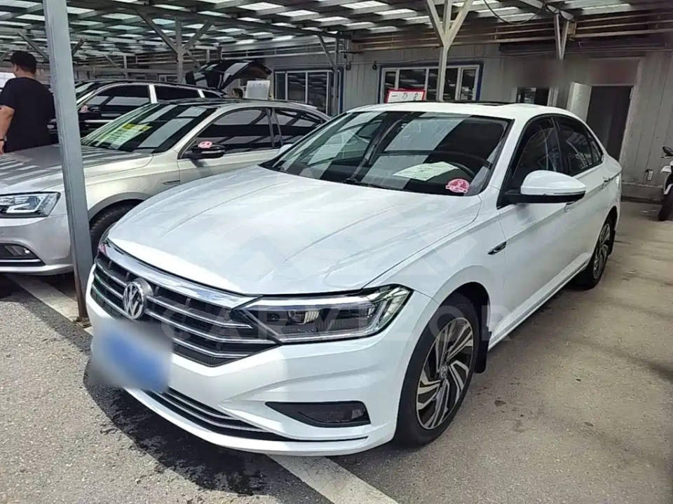 Volkswagen Sagitar