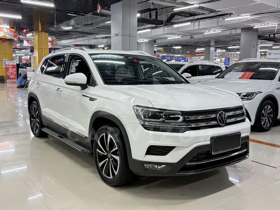 Volkswagen Tharu