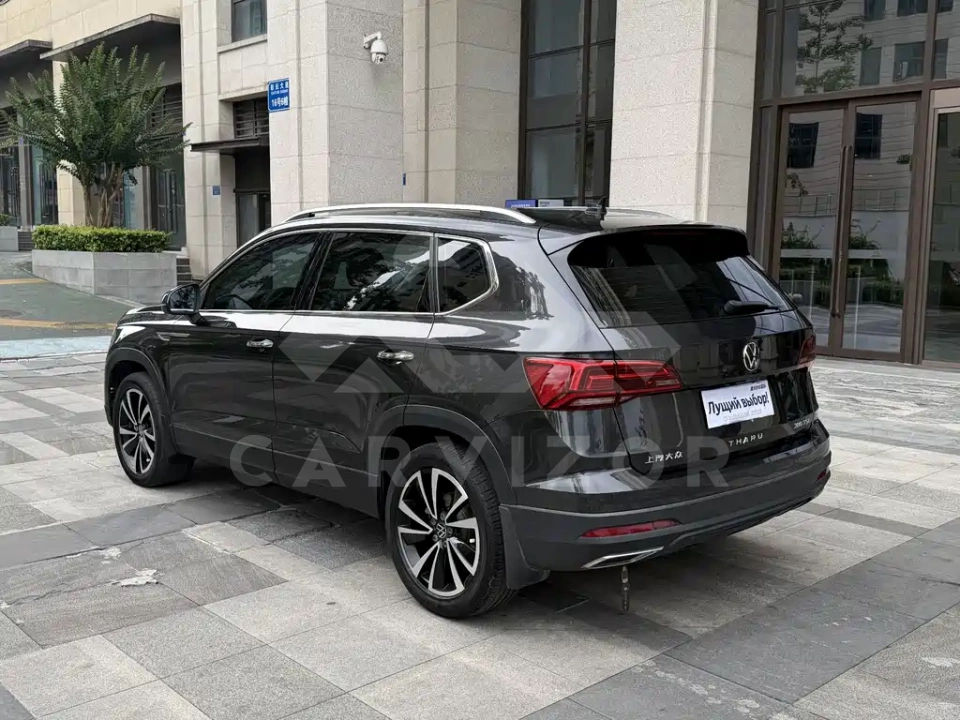 Volkswagen Tharu