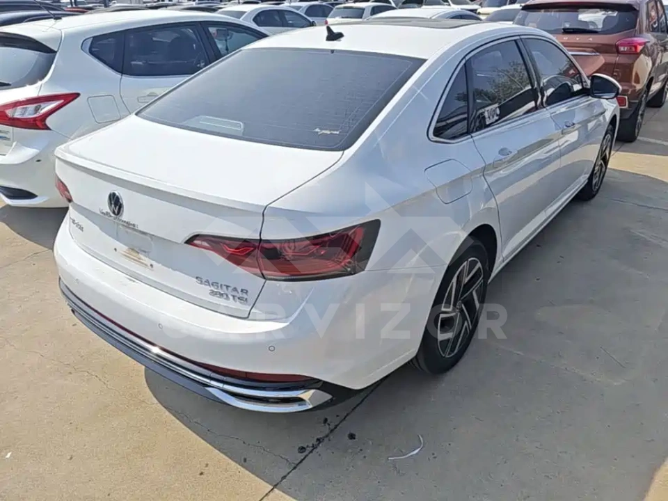 Volkswagen Sagitar