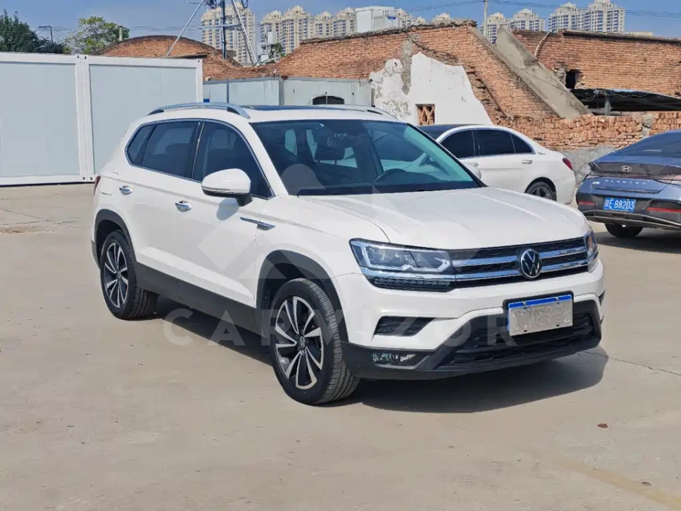 Volkswagen Tharu