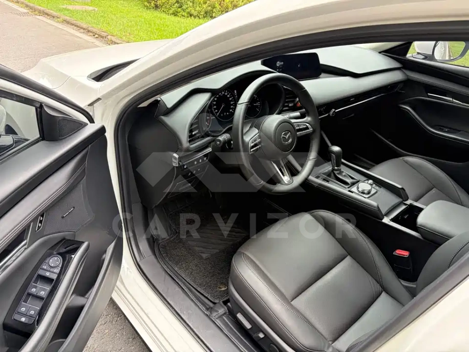 Mazda 3 Axela