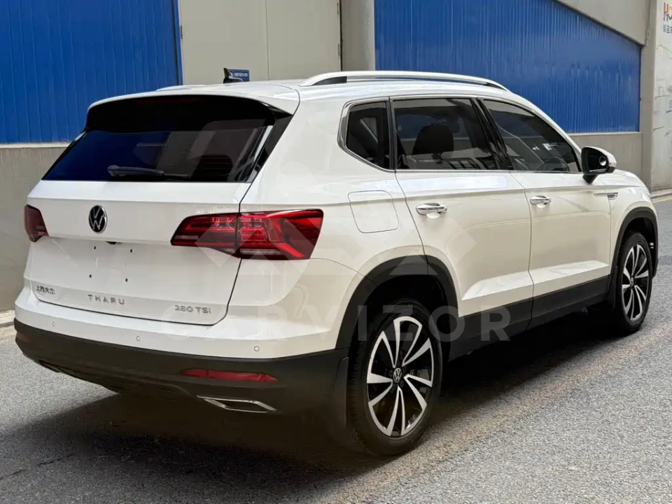 Volkswagen Tharu
