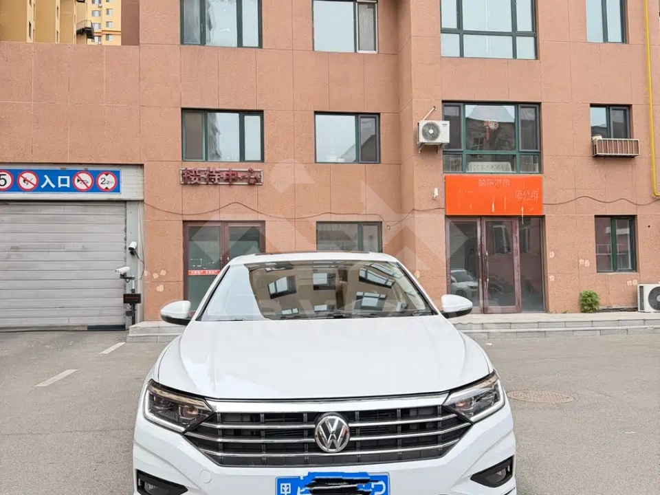 Volkswagen Sagitar