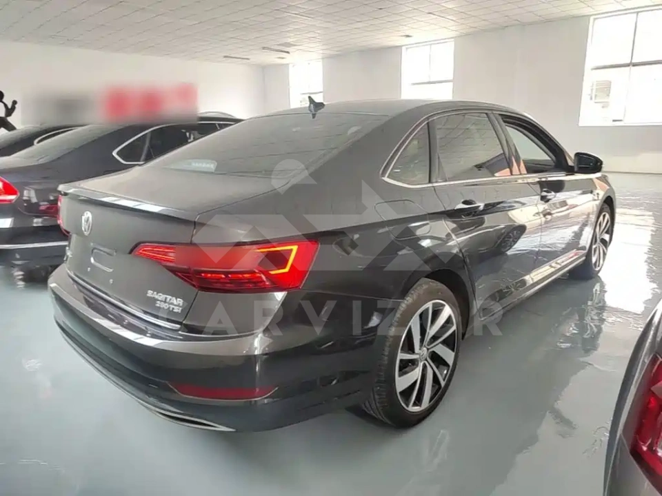 Volkswagen Sagitar