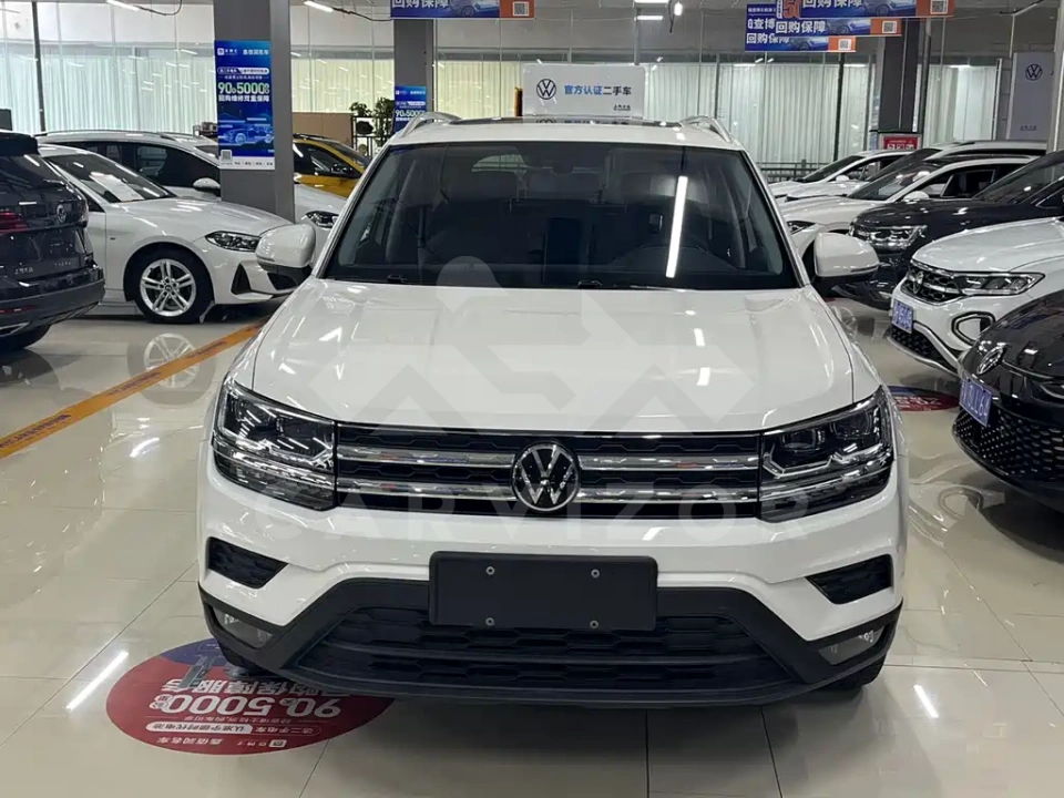 Volkswagen Tharu