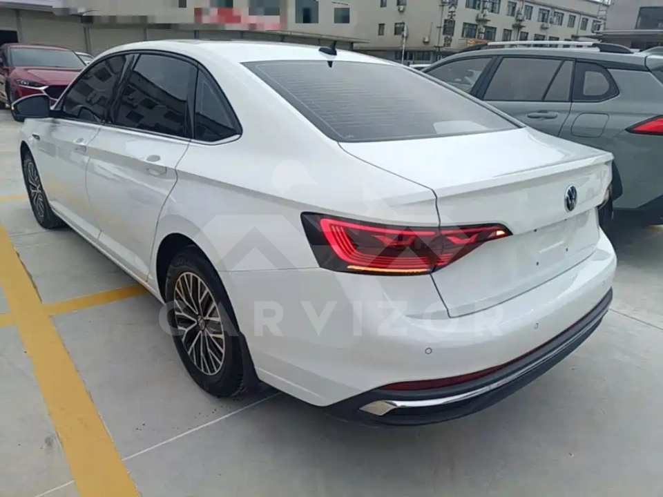 Volkswagen Sagitar