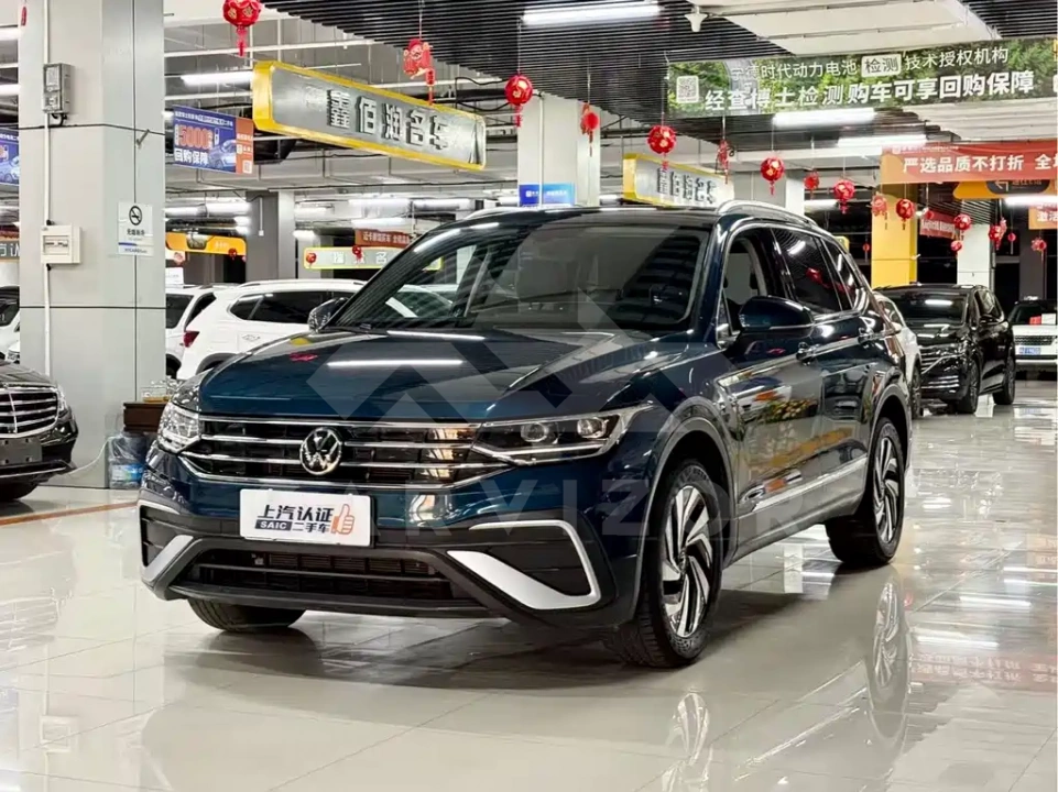 Volkswagen Tiguan L