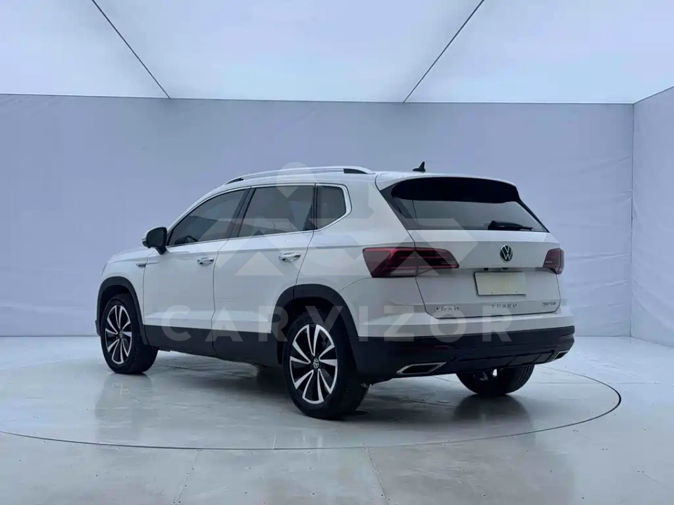 Volkswagen Tharu