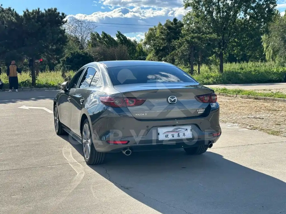 Mazda 3 Axela