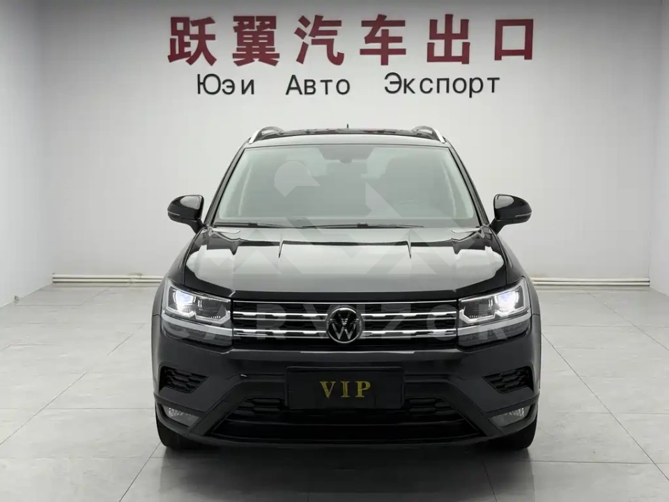 Volkswagen Tharu
