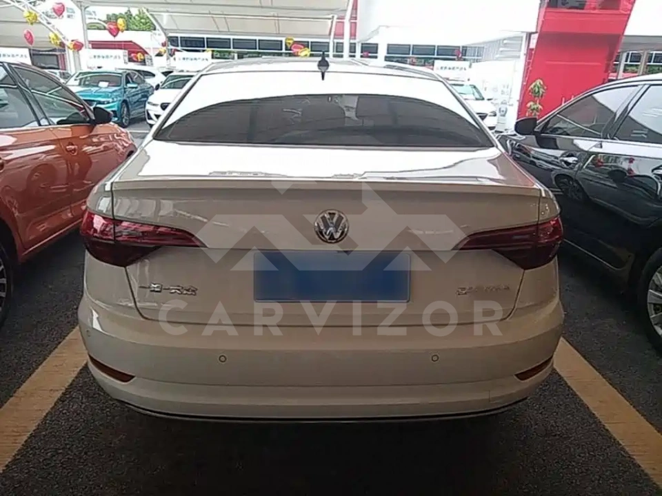 Volkswagen Sagitar
