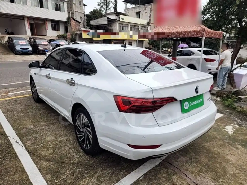 Volkswagen Sagitar