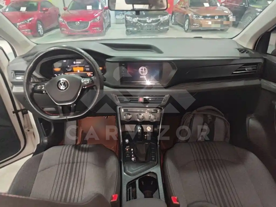 Volkswagen Tharu