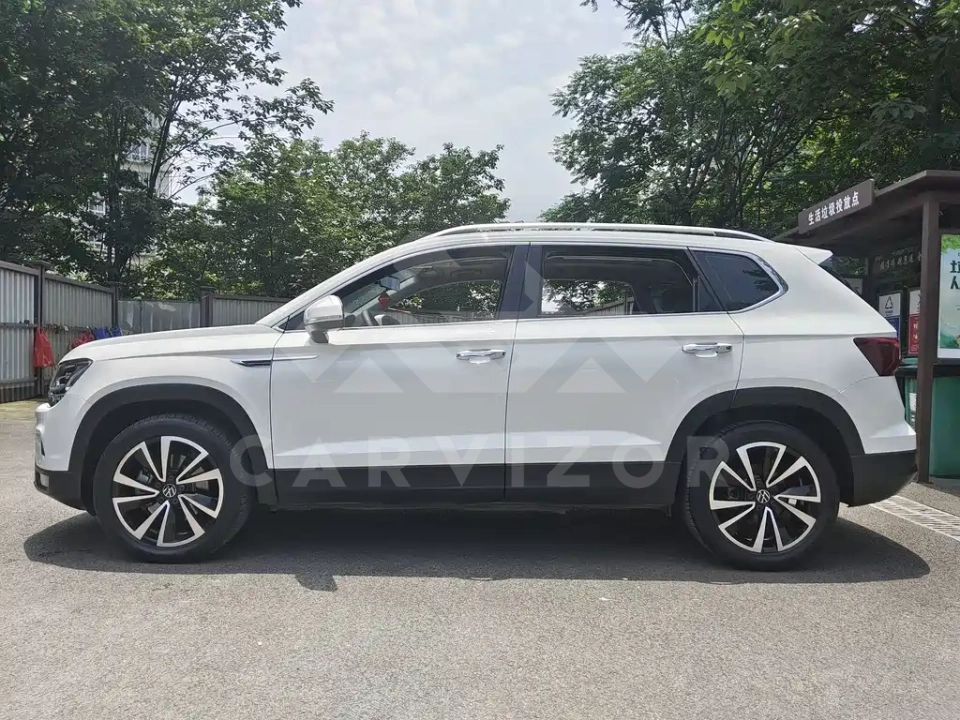 Volkswagen Tharu