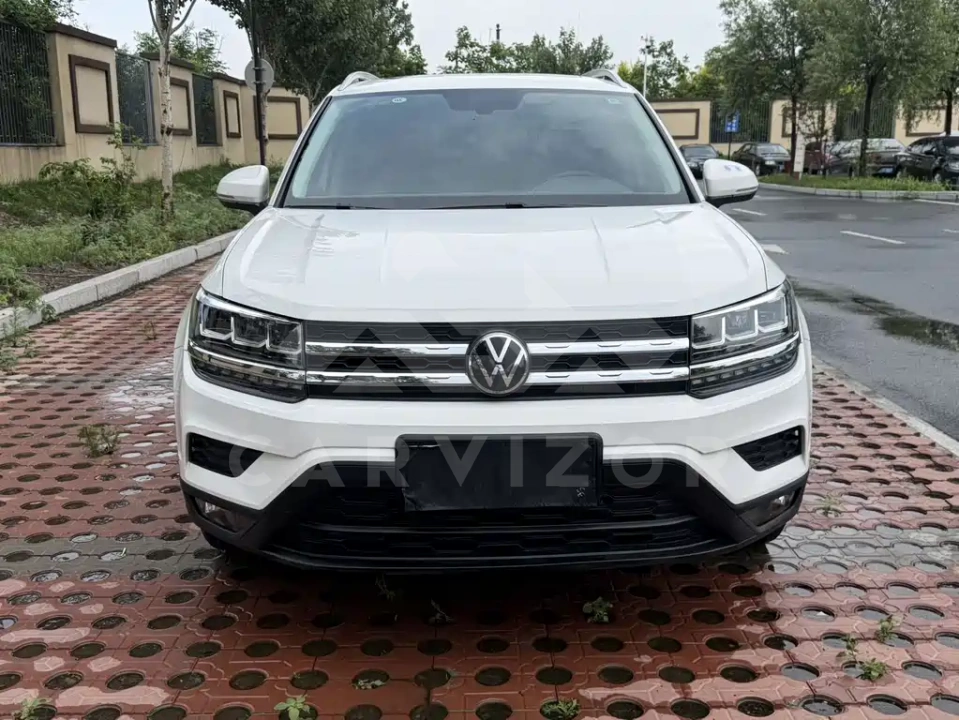 Volkswagen Tharu