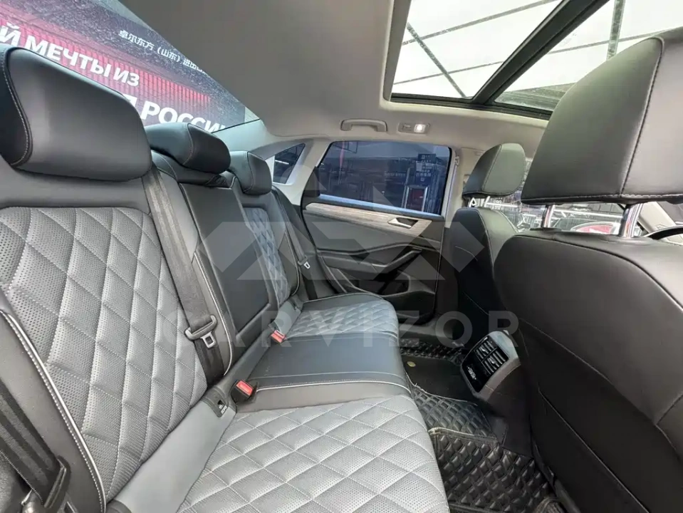 Volkswagen Sagitar