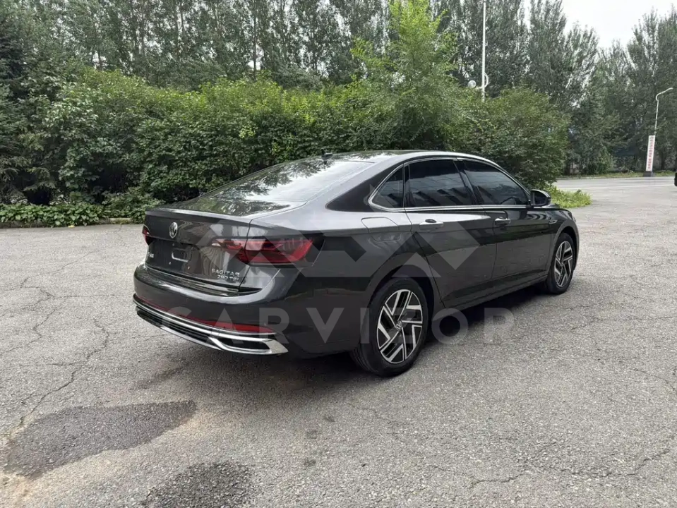 Volkswagen Sagitar
