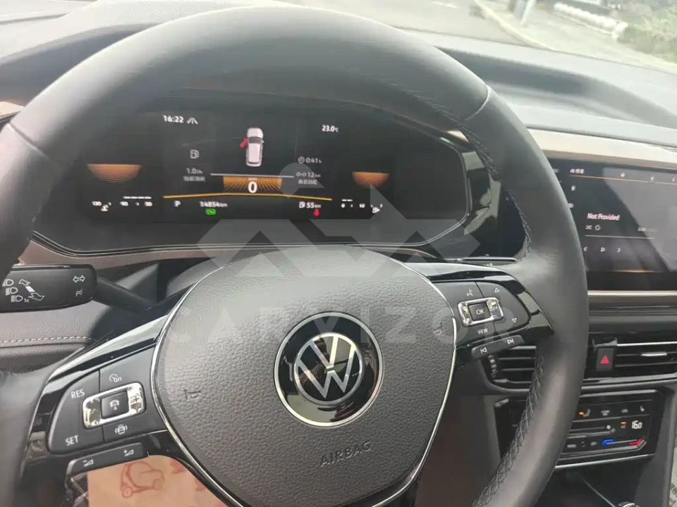 Volkswagen Tharu