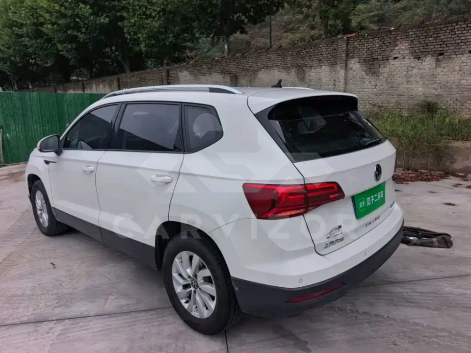 Volkswagen Tharu