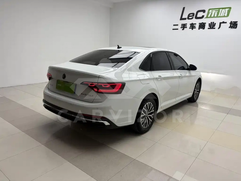 Volkswagen Sagitar