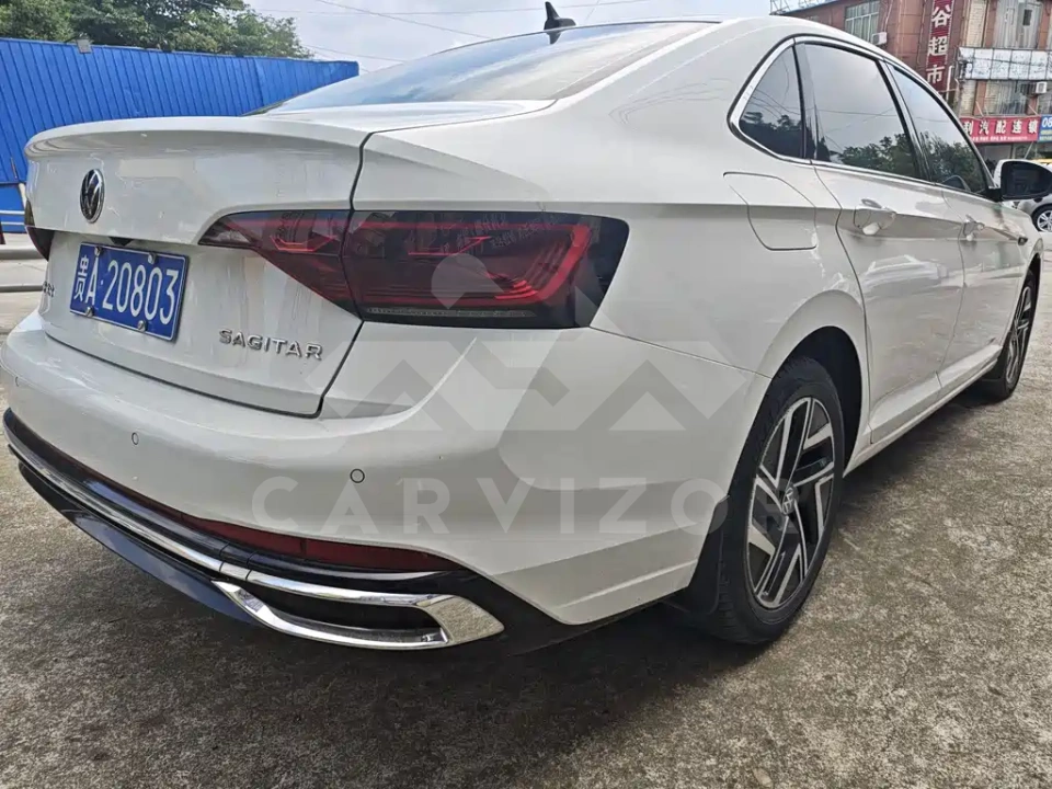 Volkswagen Sagitar