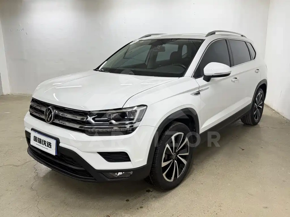 Volkswagen Tharu