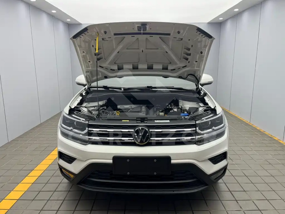 Volkswagen Tharu