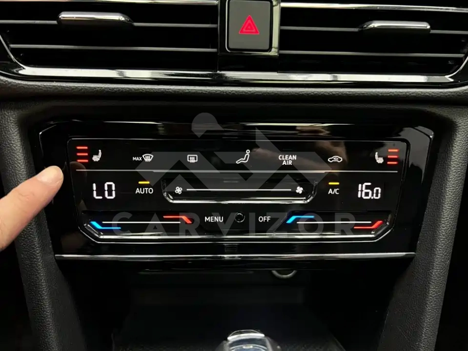 Volkswagen Tharu