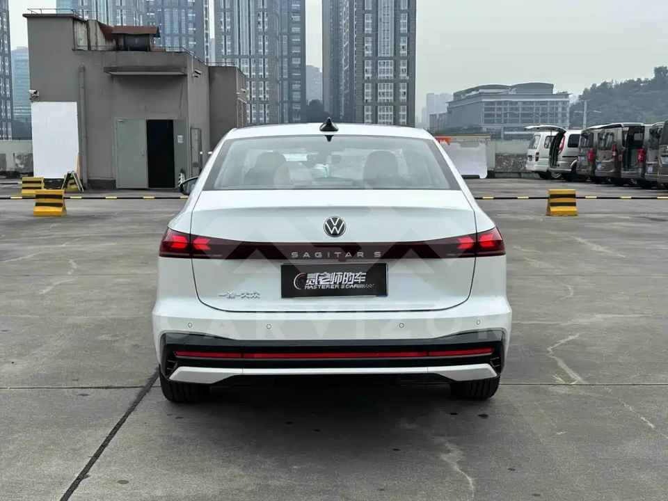 Volkswagen Sagitar