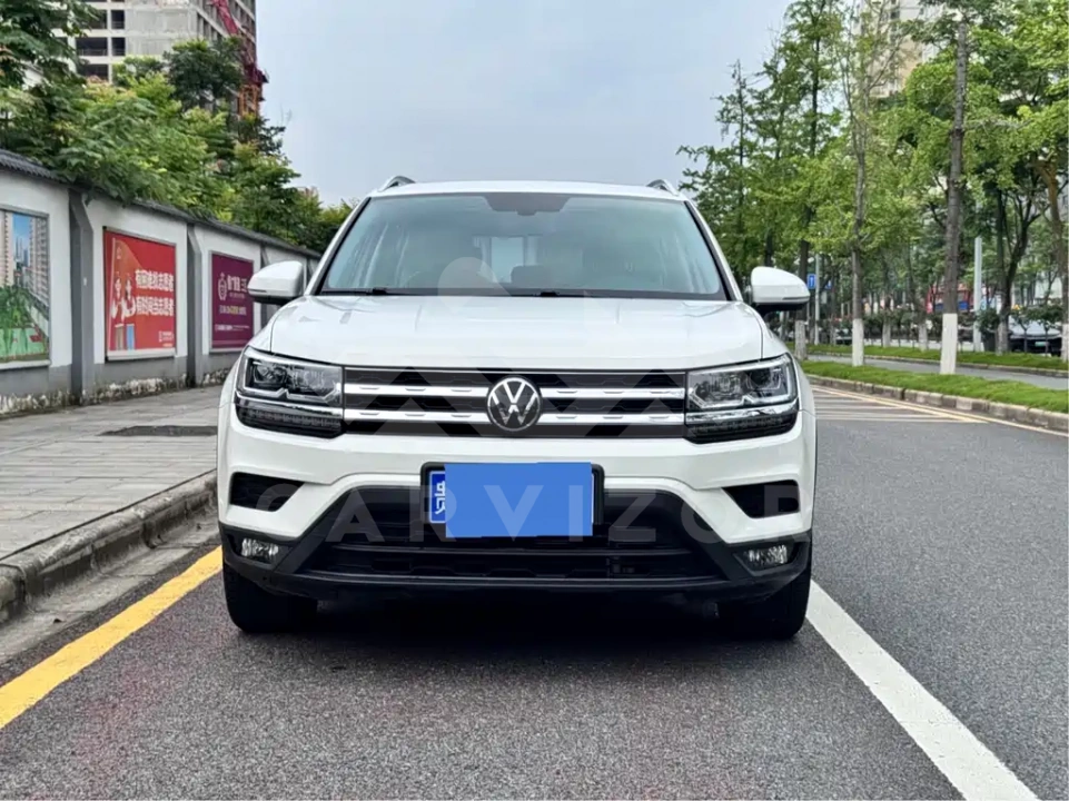 Volkswagen Tharu