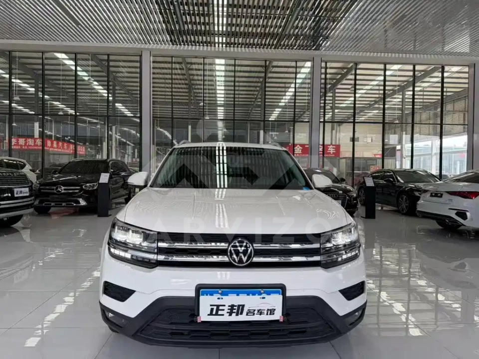 Volkswagen Tharu