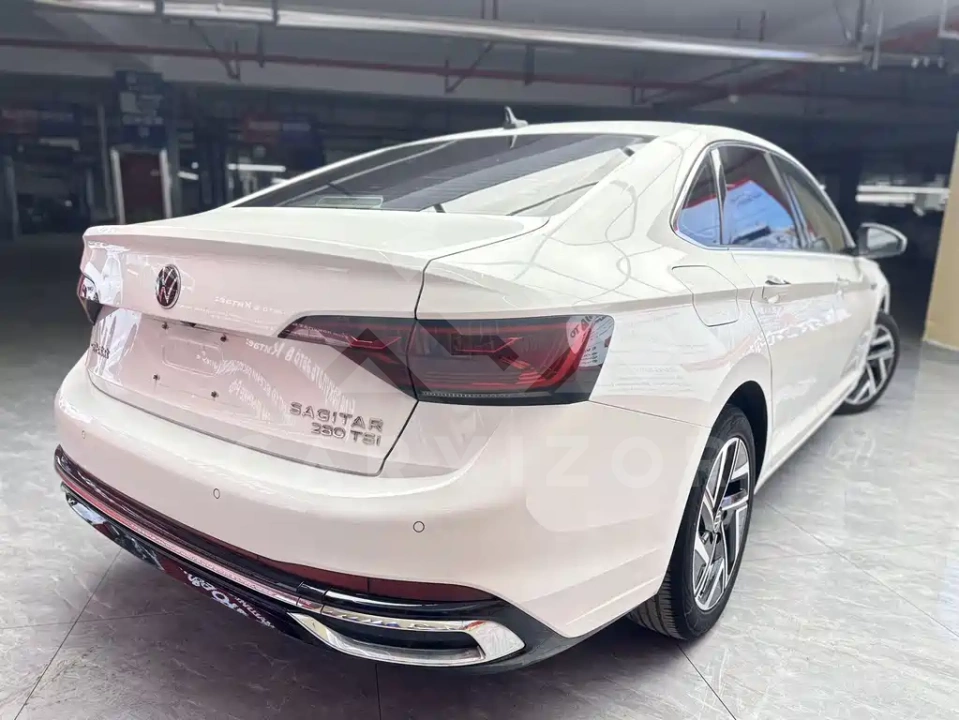 Volkswagen Sagitar