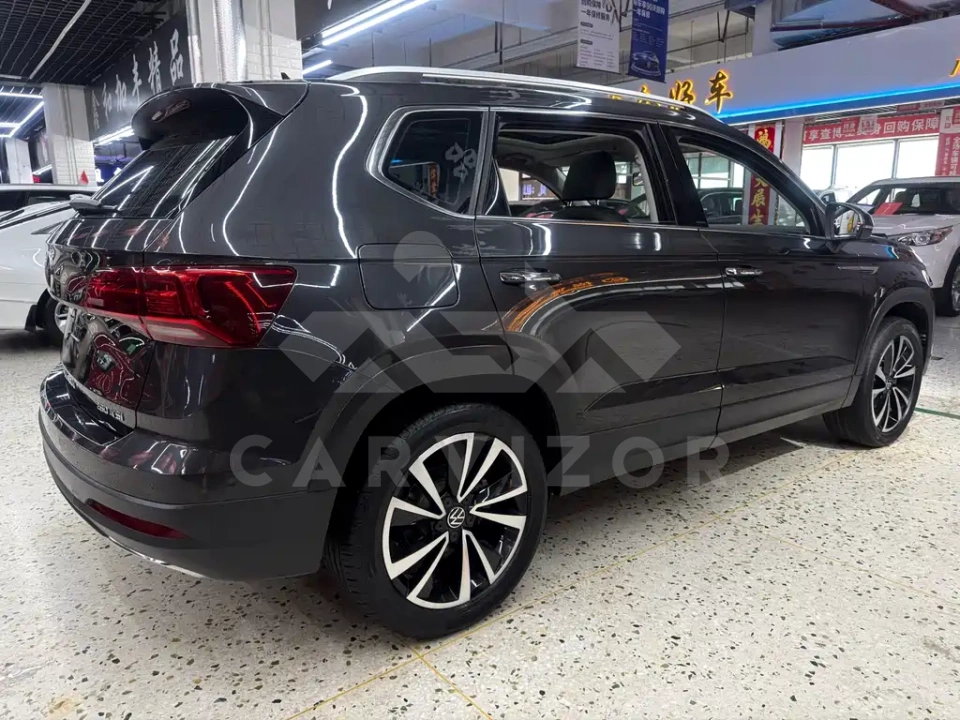Volkswagen Tharu