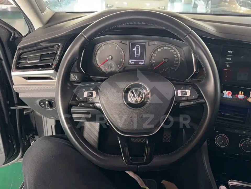 Volkswagen Sagitar