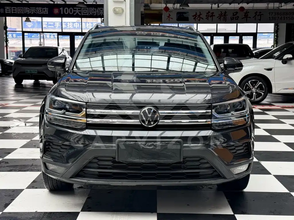 Volkswagen Tharu