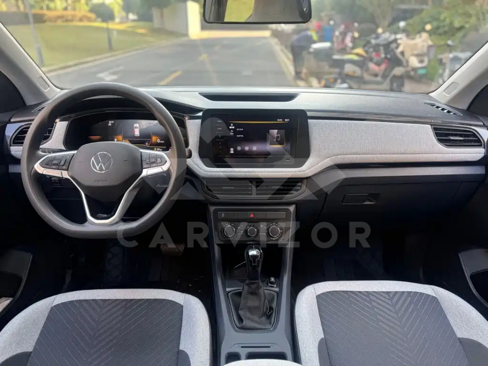 Volkswagen Tharu