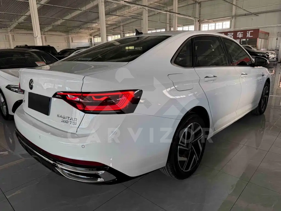 Volkswagen Sagitar