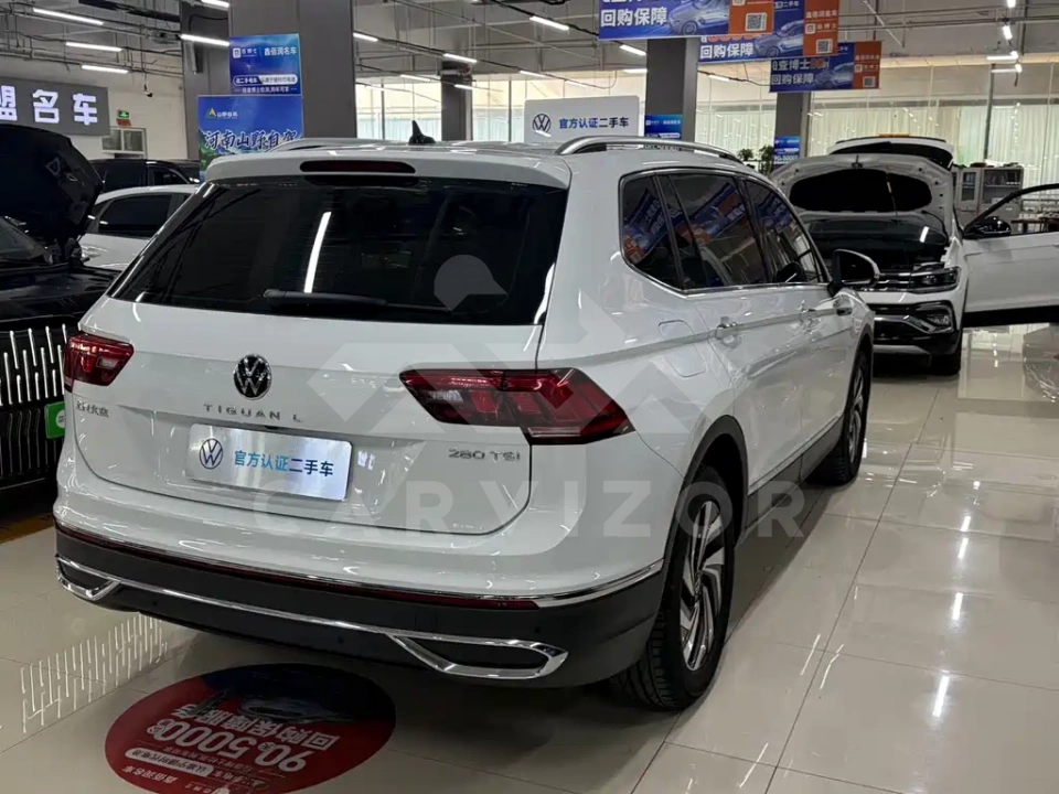 Volkswagen Tiguan L