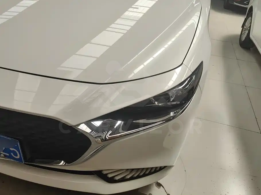 Mazda 3 Axela