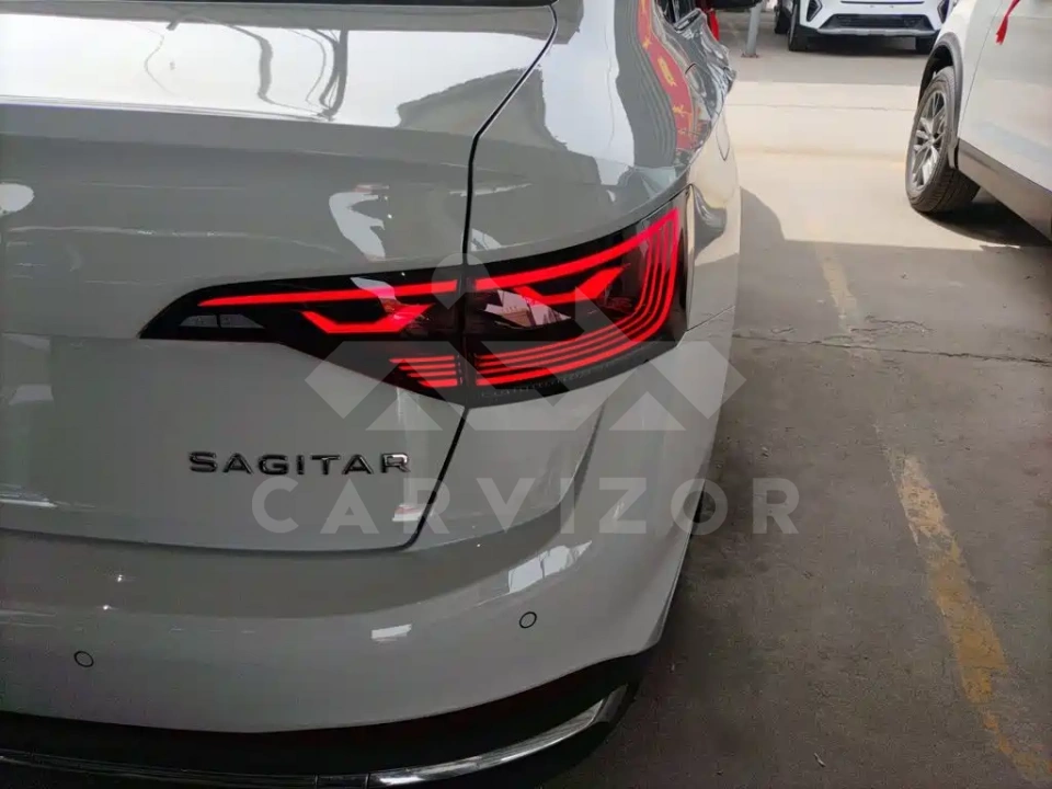 Volkswagen Sagitar