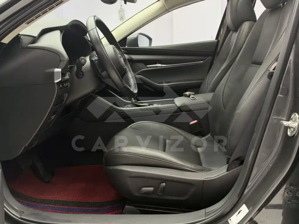Mazda 3 Axela