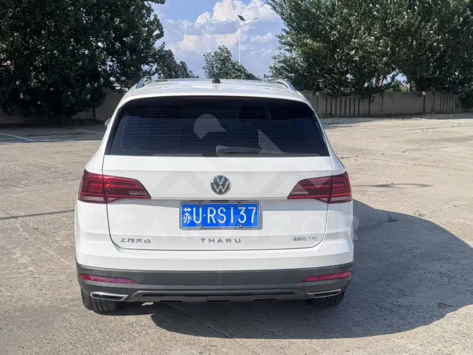 Volkswagen Tharu