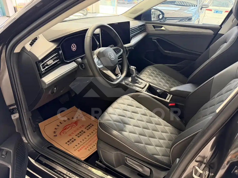 Volkswagen Sagitar