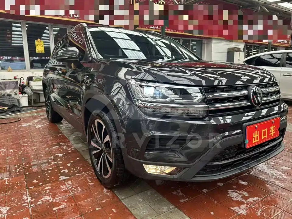 Volkswagen Tharu
