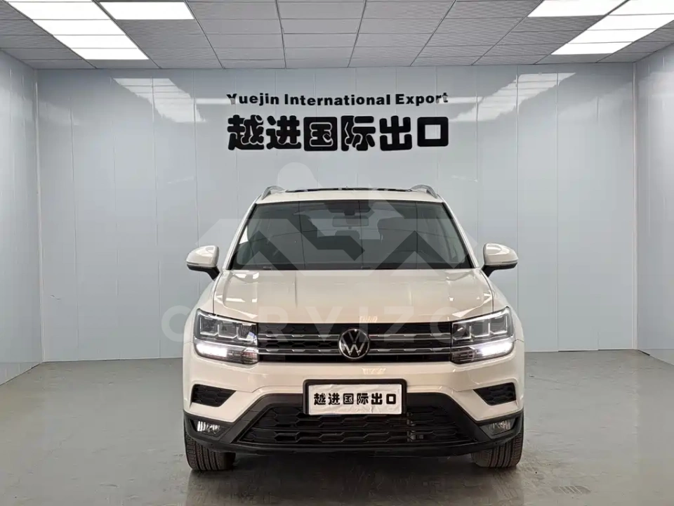 Volkswagen Tharu