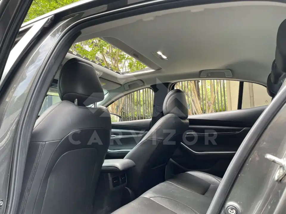 Mazda 3 Axela