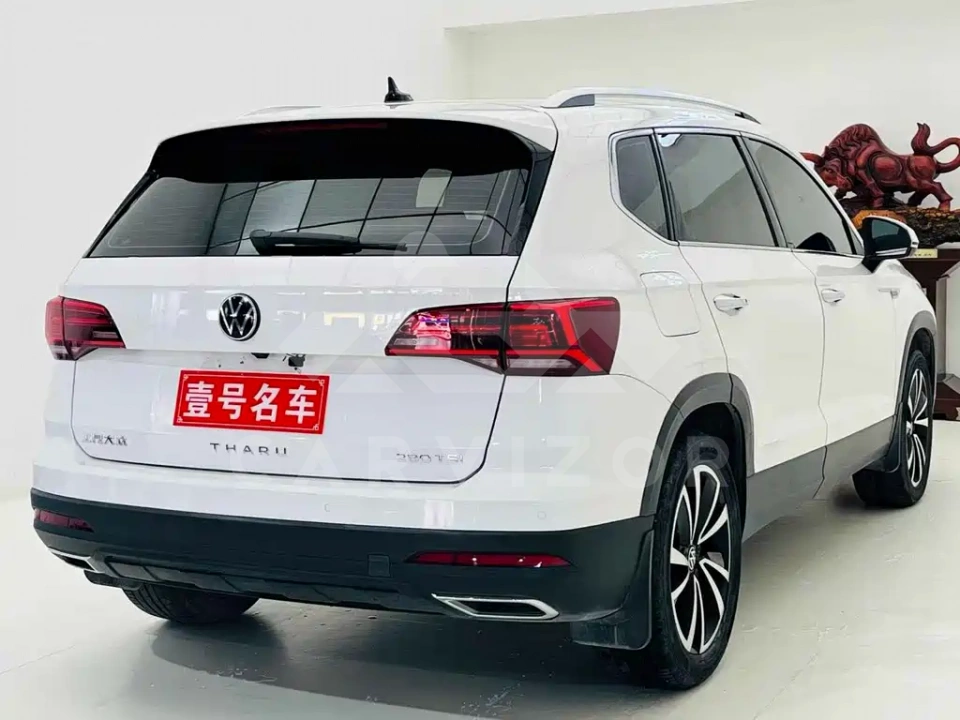 Volkswagen Tharu