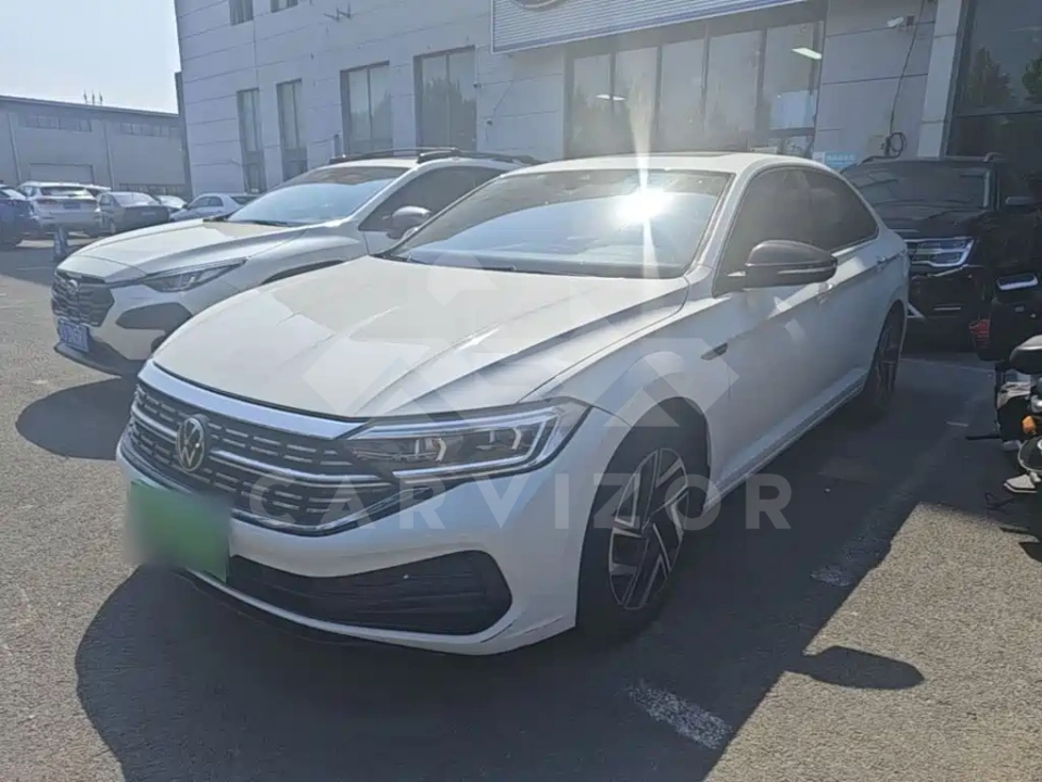 Volkswagen Sagitar